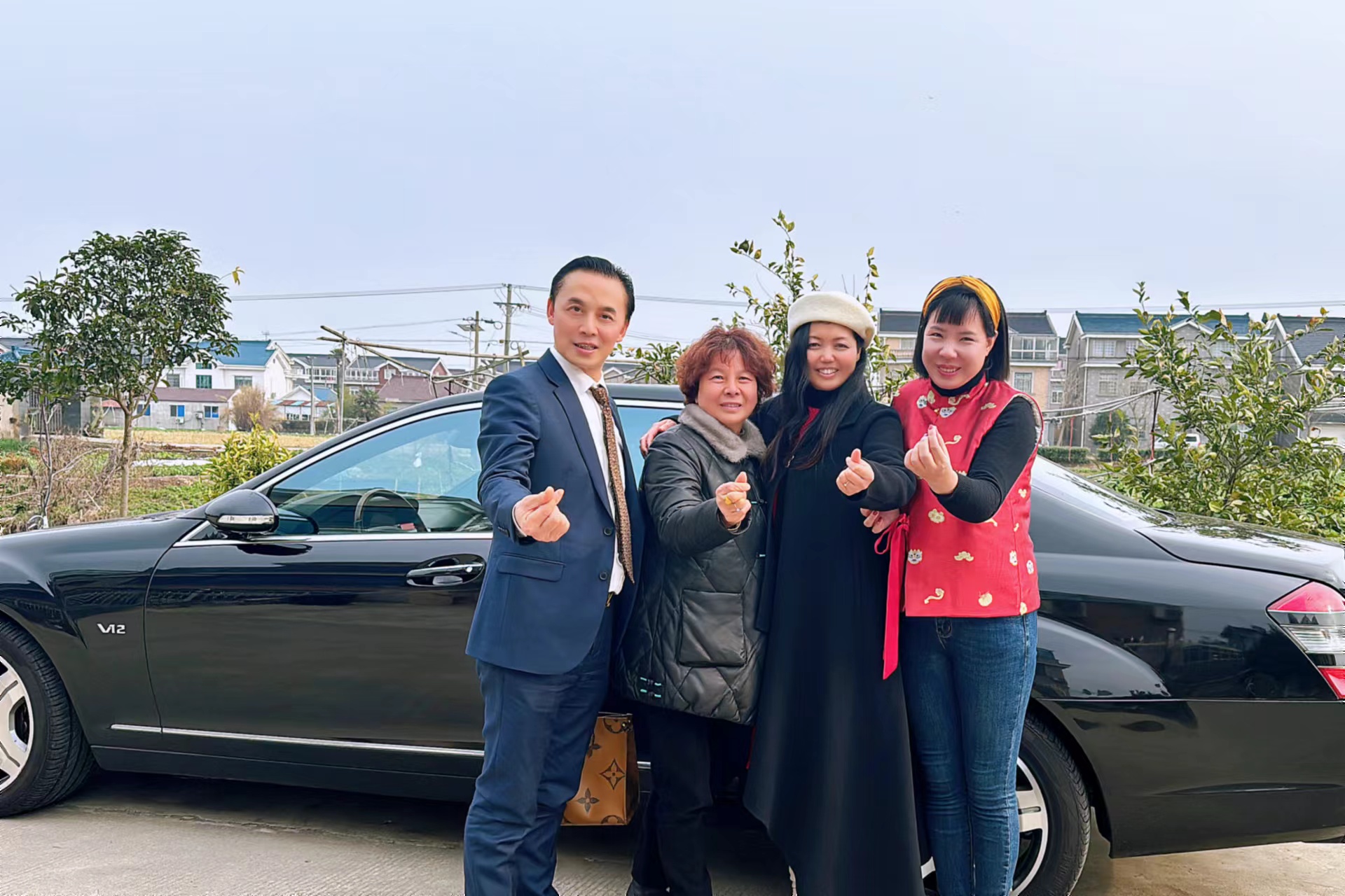 1721561881897125.jpg c60ef1f36327d929dd567d55e92533d.jpg