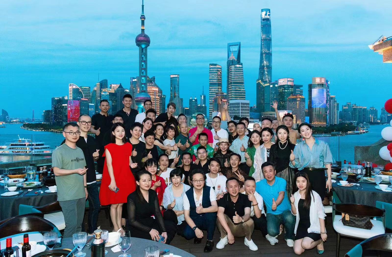 1721562106705749.jpg fcbd20420f76df2943980cdfec20c95.jpg